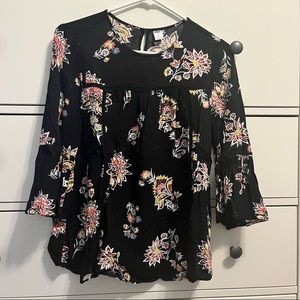 Black fall floral blouse from Old Navy